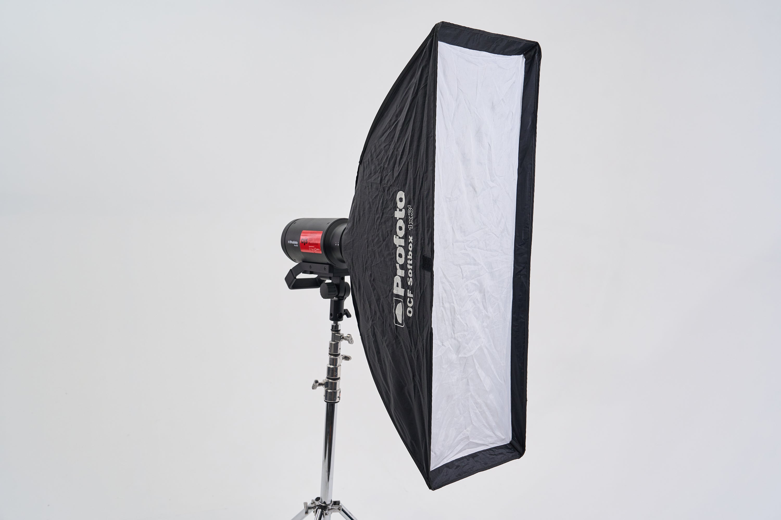 Profoto OCF Softbox 1x3' (30x90cm) Strip With Softgrid (EX DEMO)