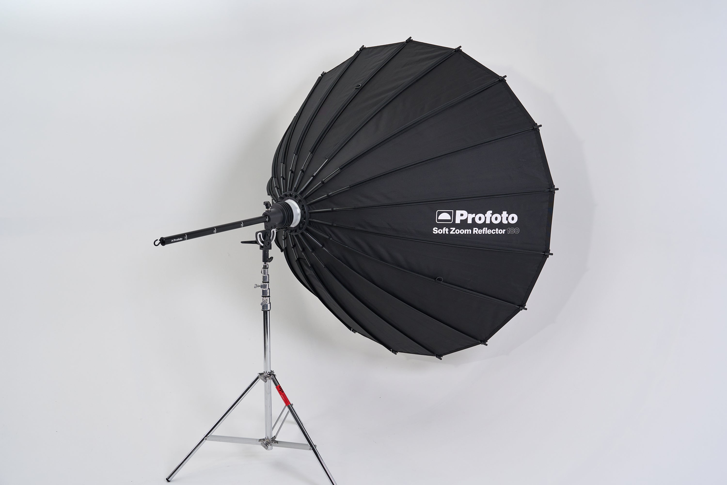 Profoto Soft Zoom Reflector 180 (EX DEMO)