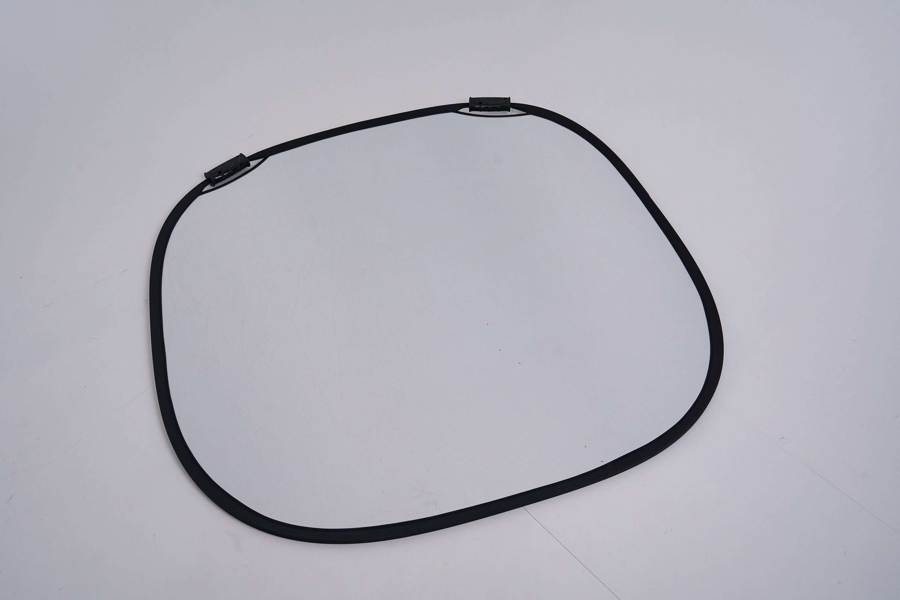 Profoto Collapsible Reflector Sunsilver/White L (120cm/47") (EX DEMO)