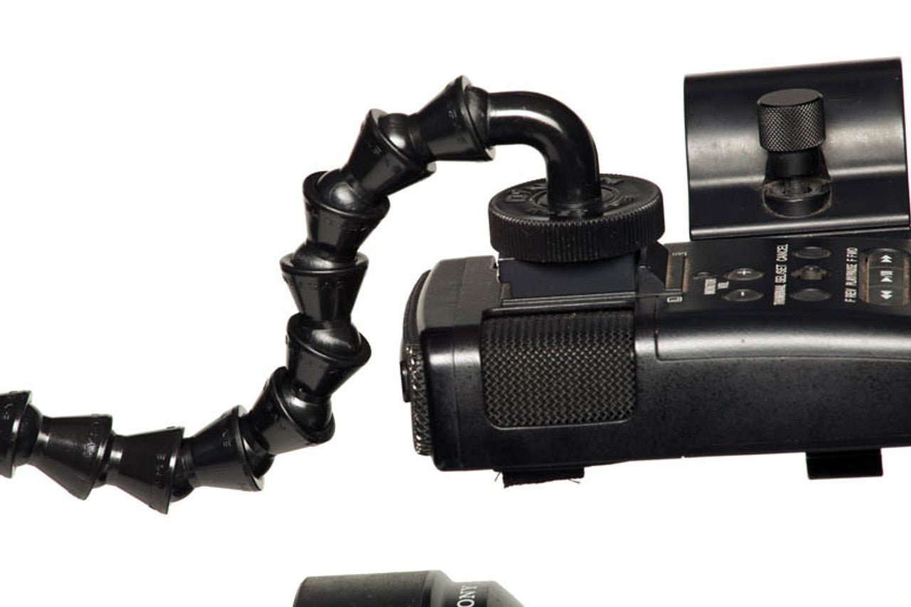 Connection point for the Dinkum COMPACT™ Lens Shade on a camera.