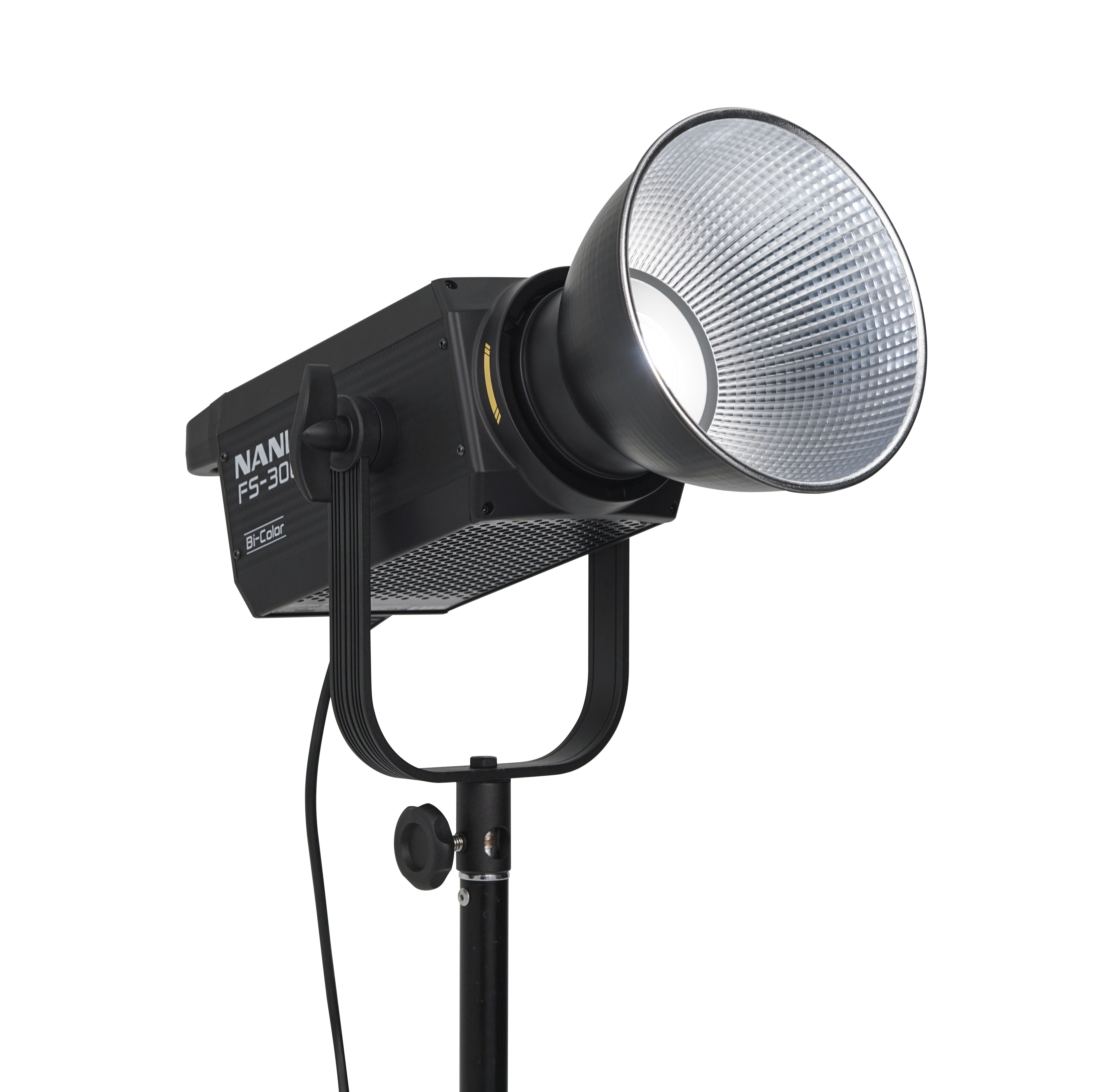 NANLITE FS-300B LED Bi-color Spot Light