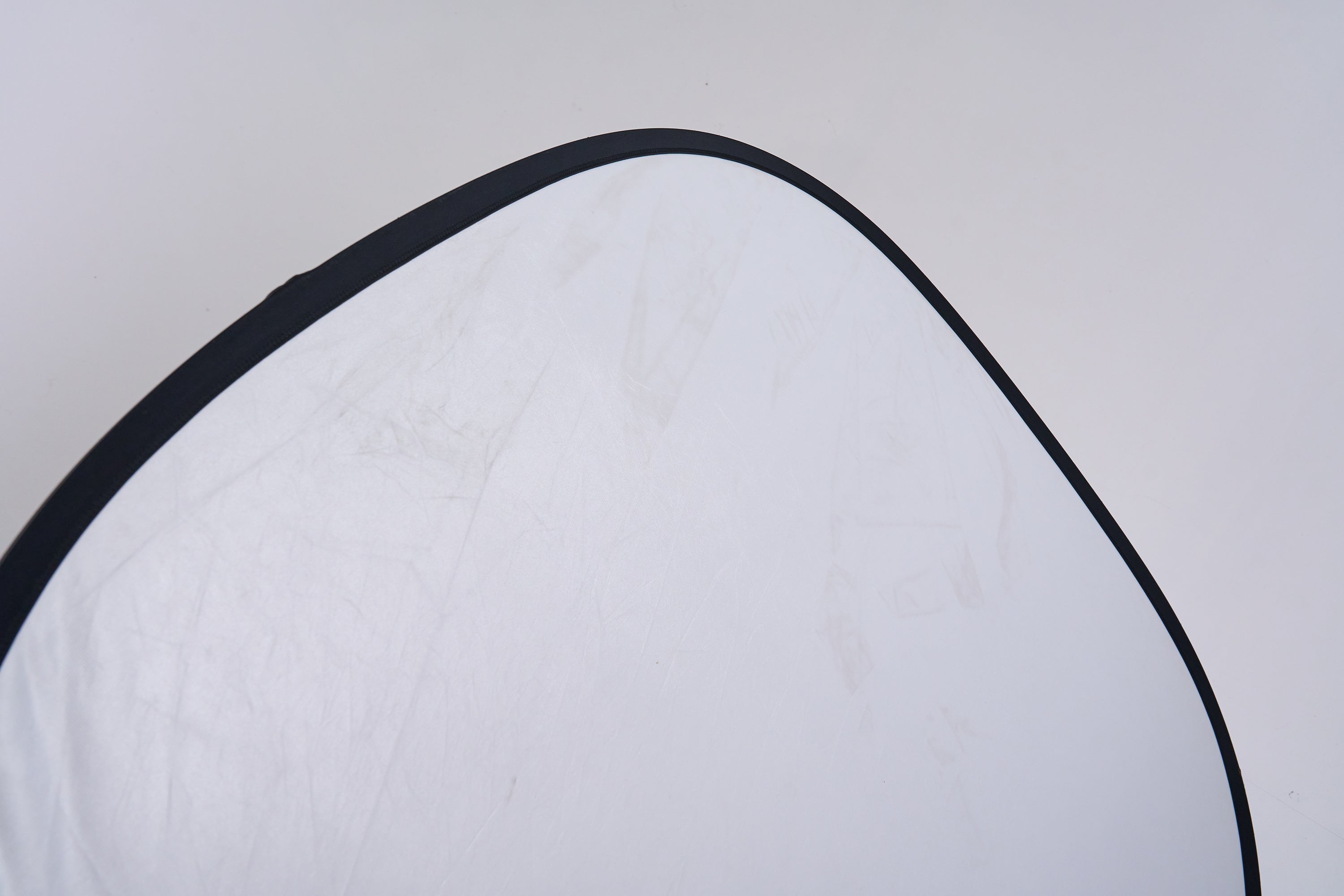 Profoto Collapsible Reflector Silver/White L (120cm/47") (EX DEMO)