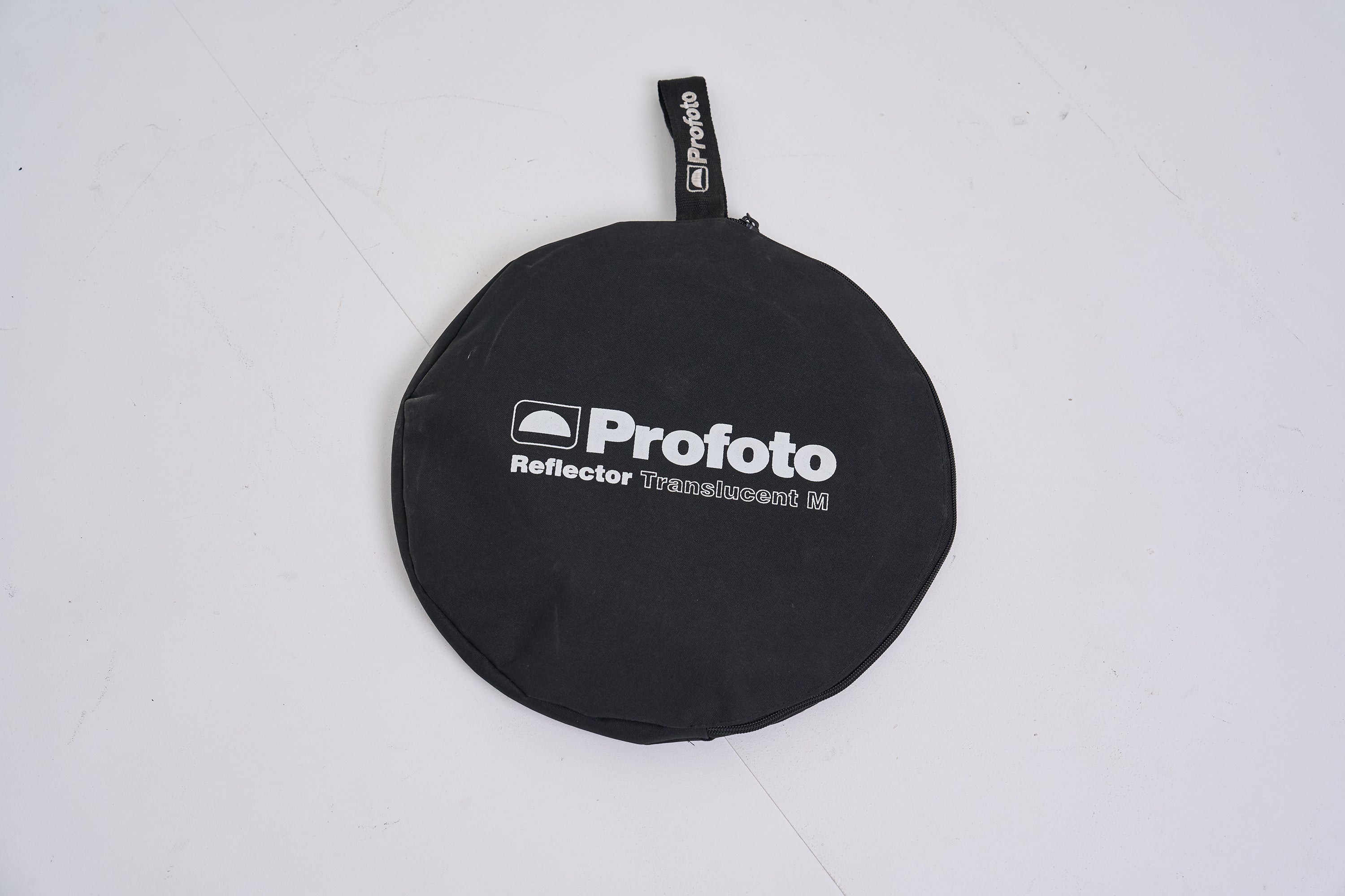 Profoto Collapsible Reflector Translucent Diffuser M (80cm/33") (EX DEMO)