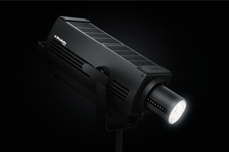 Profoto L1600D Daylight ballanced LED head switched on with the Profoto 100mm mount shown illuminated.