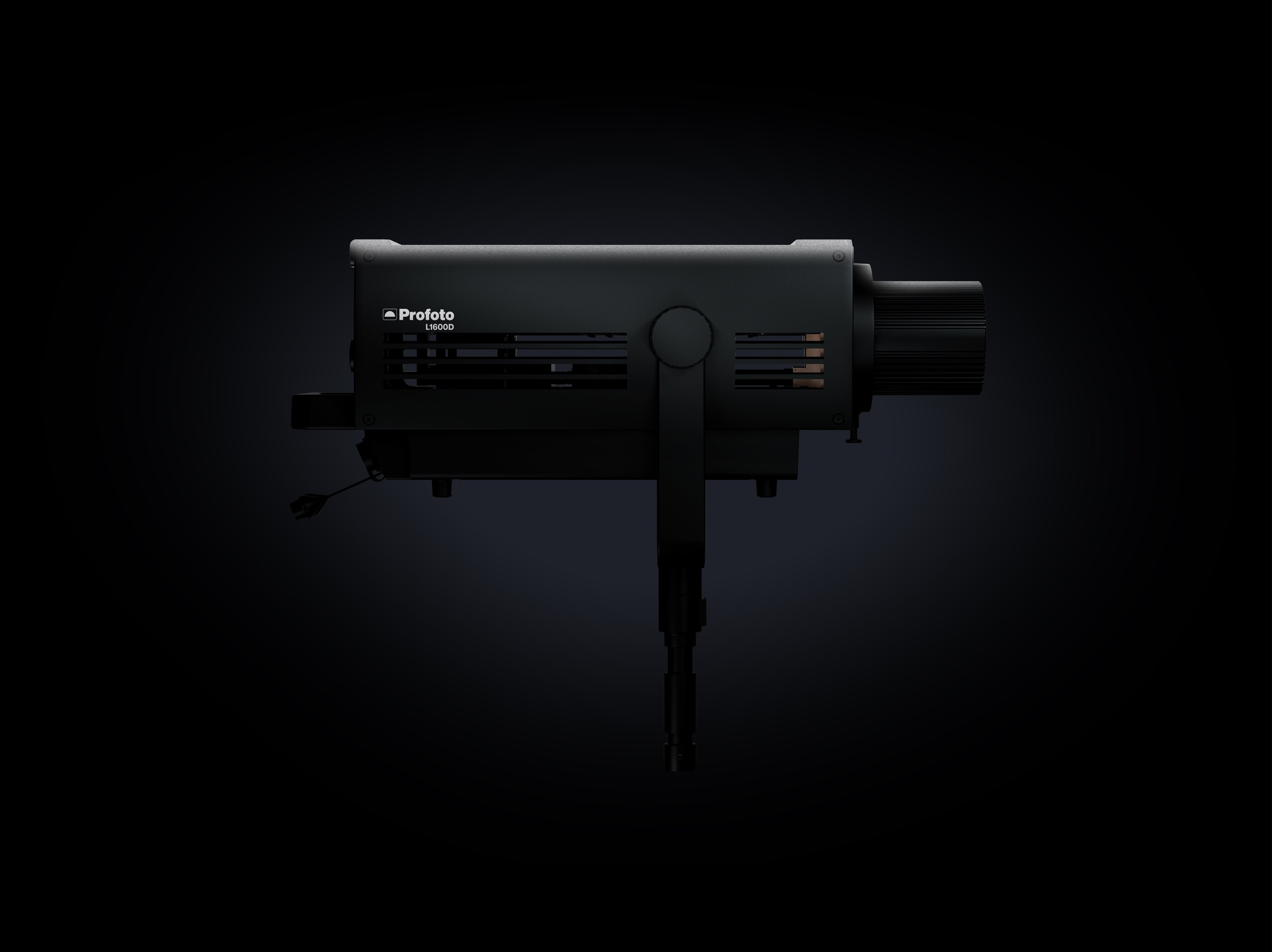 Hero image of the L1600D Daylight ballanced LED head with the Profoto 100mm mount shown on a black background.