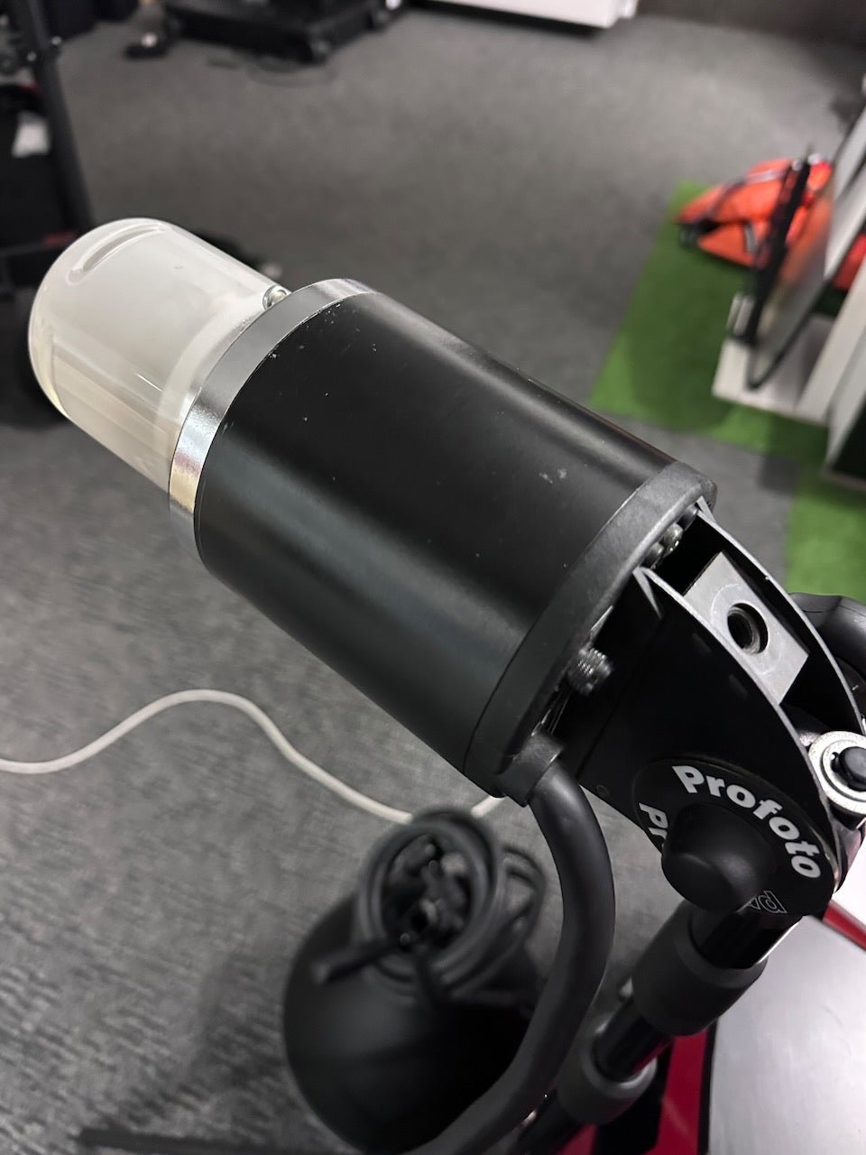 Close-up of the Profoto Pro Head UV 500W.