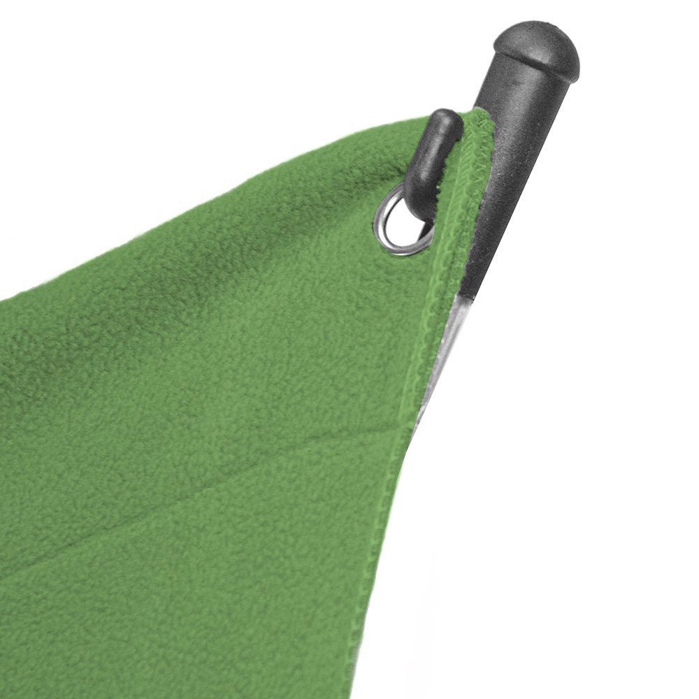Detail of the fabric of this item held in place by the plastic clip.