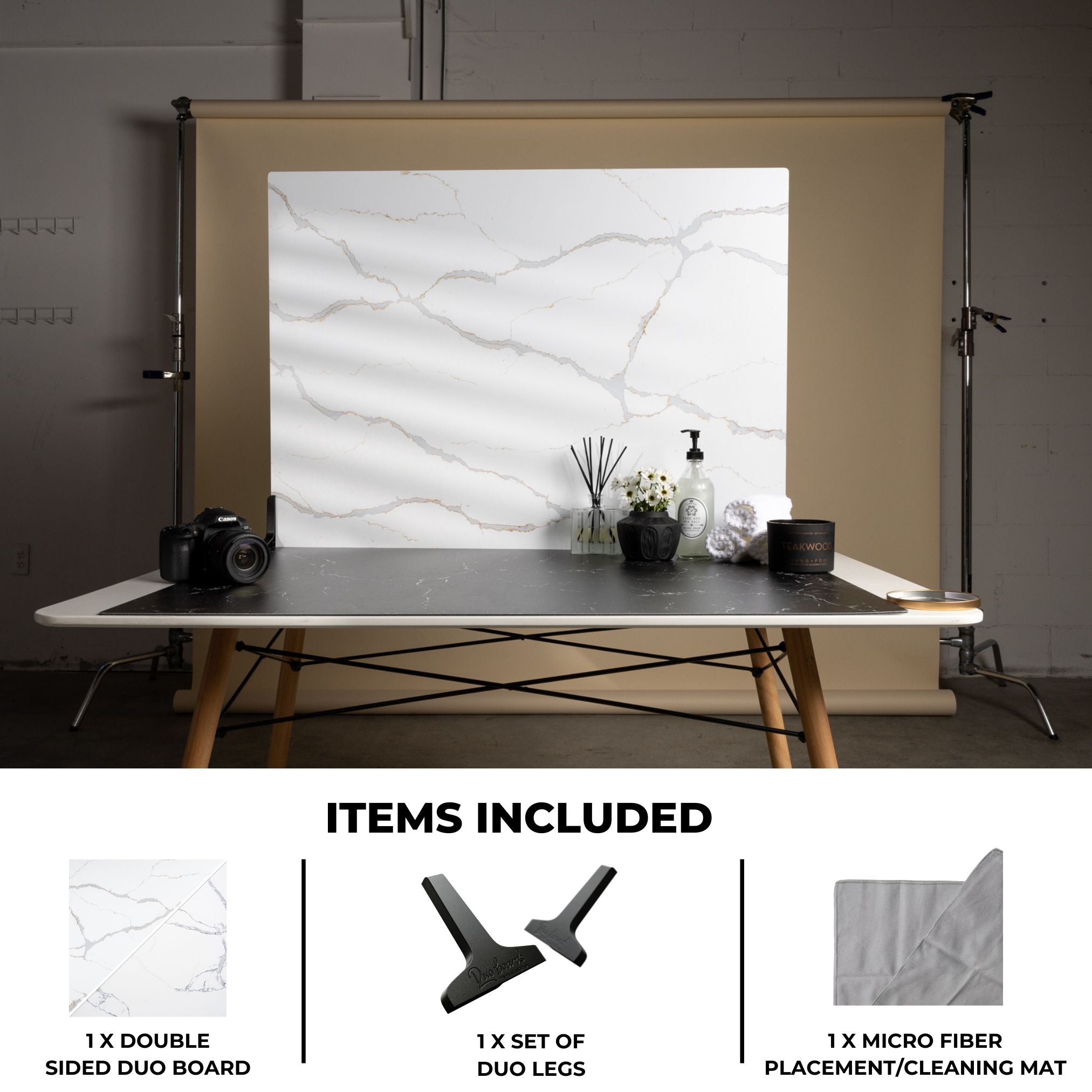 V-Flat Carrara Blue/Calacatta Gold Duo Board in a studio environment.