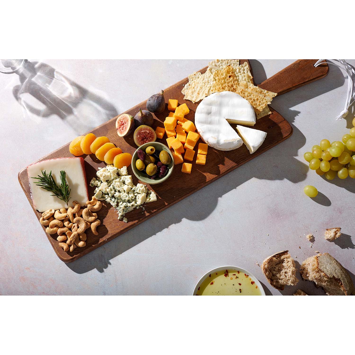 V-Flat Rosé Hue/Washed Pigment - XL Duo Board with food being photographed.