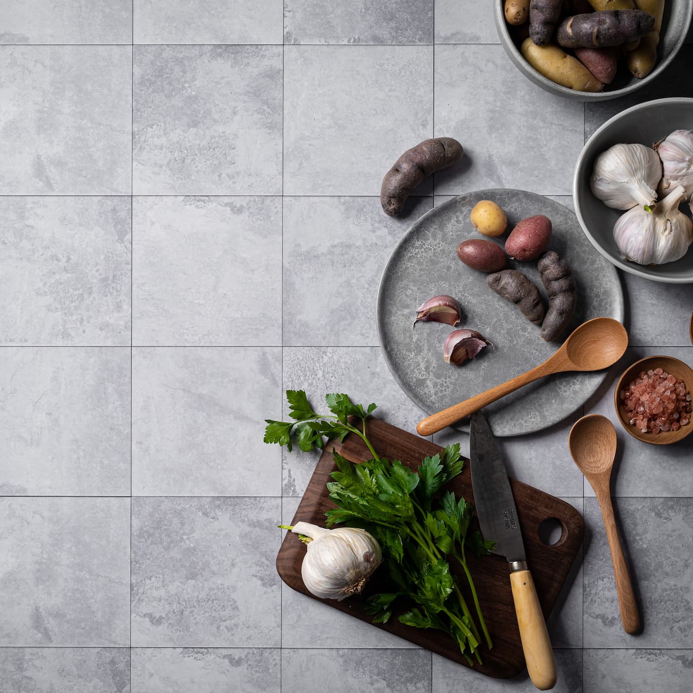 V-Flat Wisp / Pebble Duo Board with various kitchen items on it.