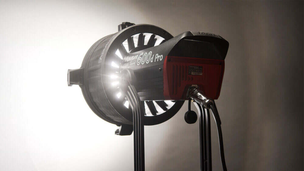Aputure F10 Glass Fresnel for Light Storm Series Connected to Aputure 600d Pro.