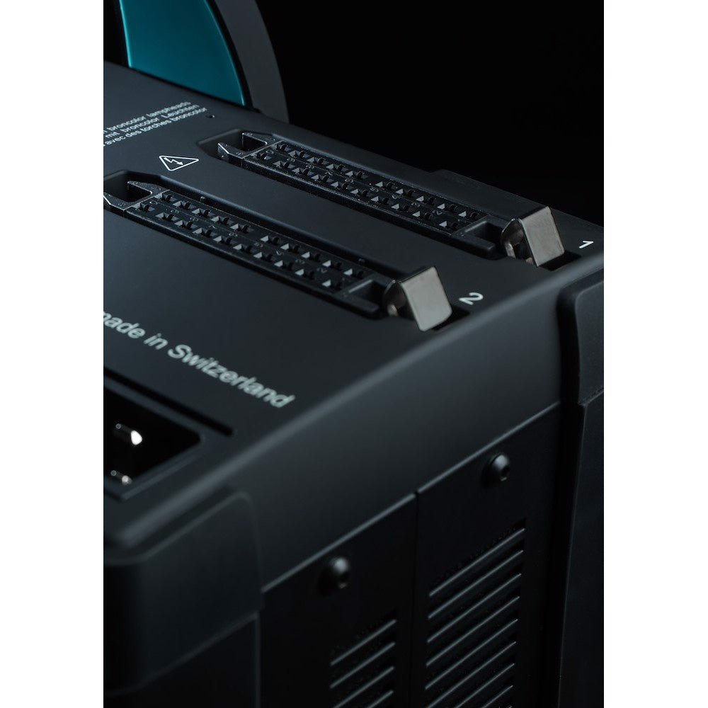 Broncolor Scoro 3200 E RFS2 WiFi Studio Pack.