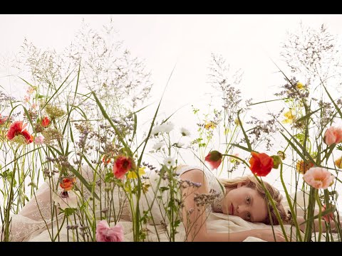 Promo video for the Profoto Pro-11 2400 AirTTL Studio Pack.