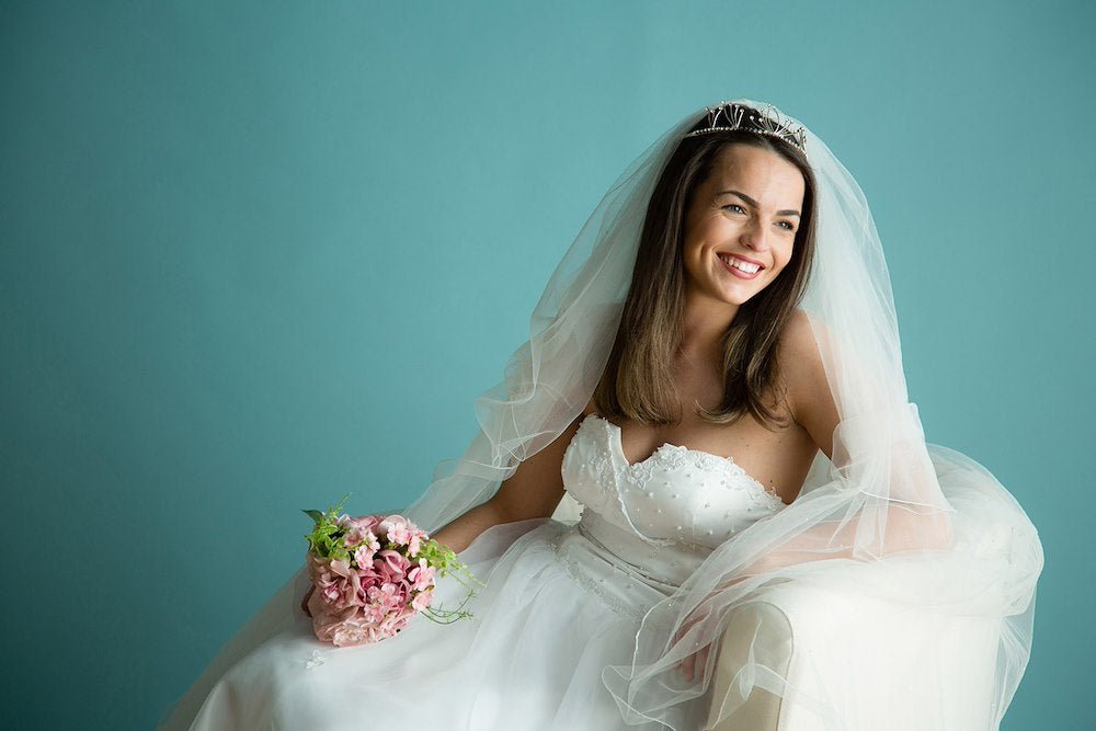 Image depicting a bride using the Lastolite Hilite Background.