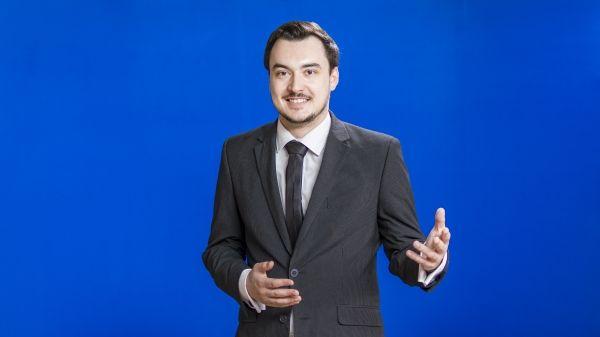 Image of the Chromakey background before the post production alterations have been inserted.