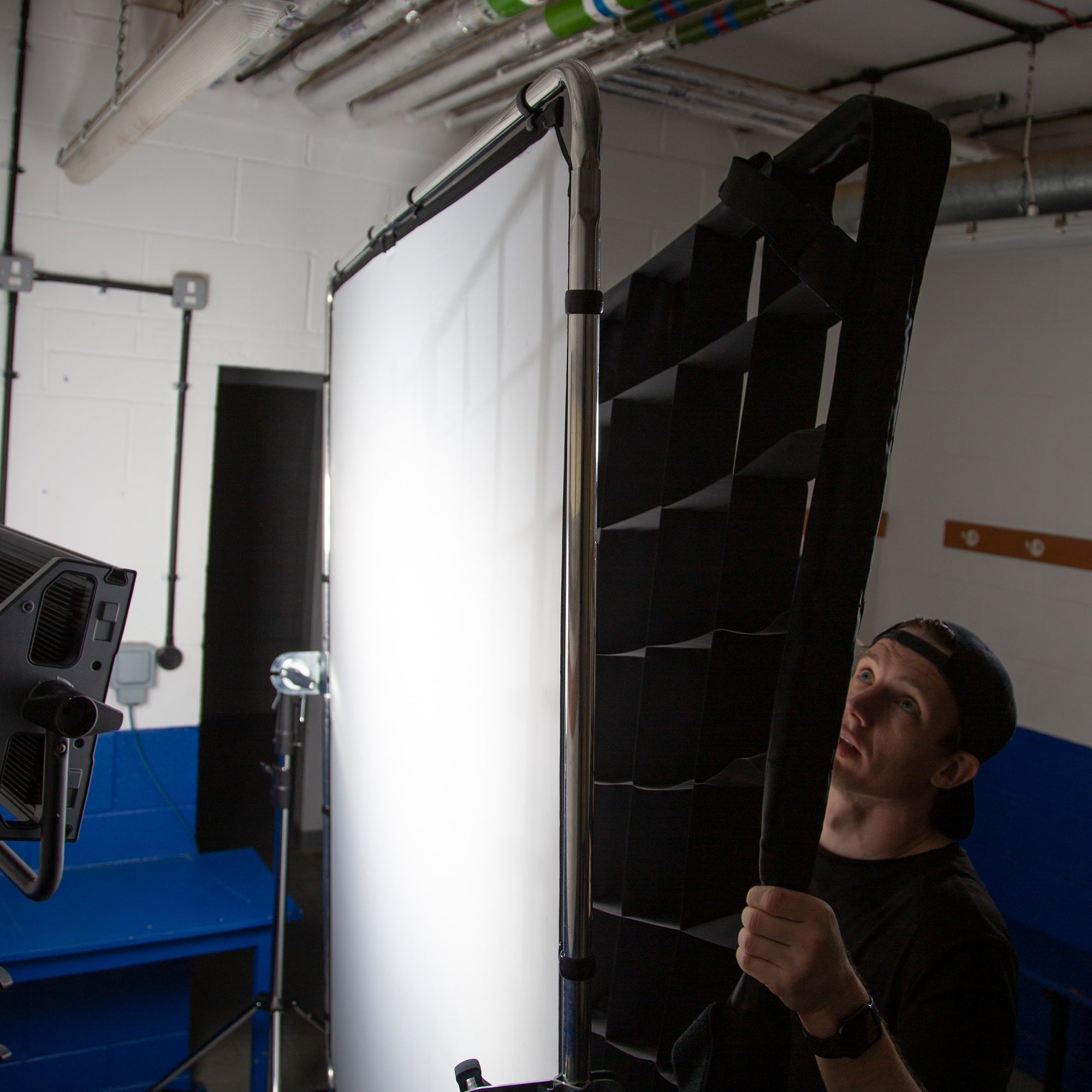 Manfrotto Skylite Rapid DoPchoice 60 Degree SNAPGRID® 2m x 2 being set up