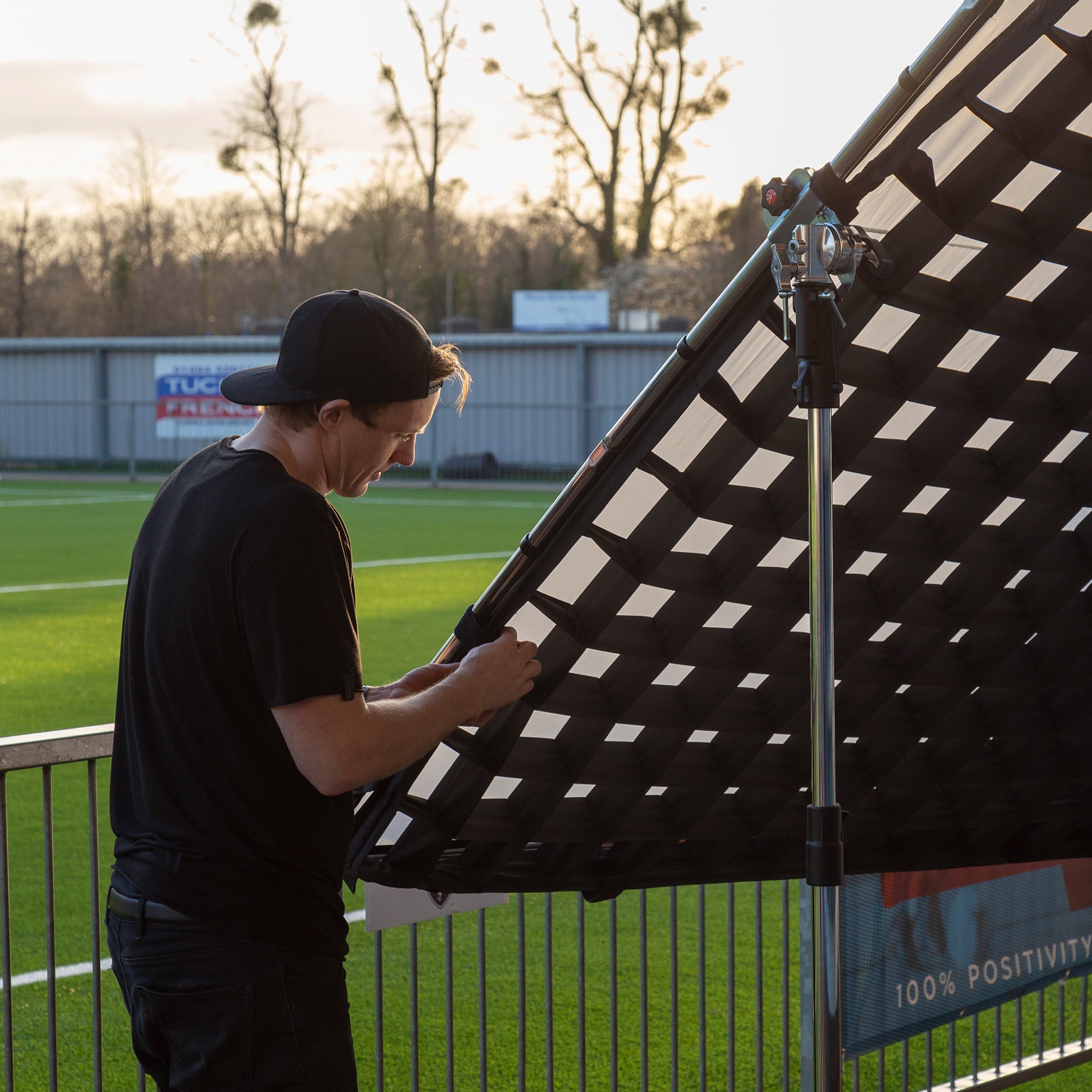 Manfrotto Skylite Rapid DoPchoice 60 Degree SNAPGRID® 3m x 3m being set up