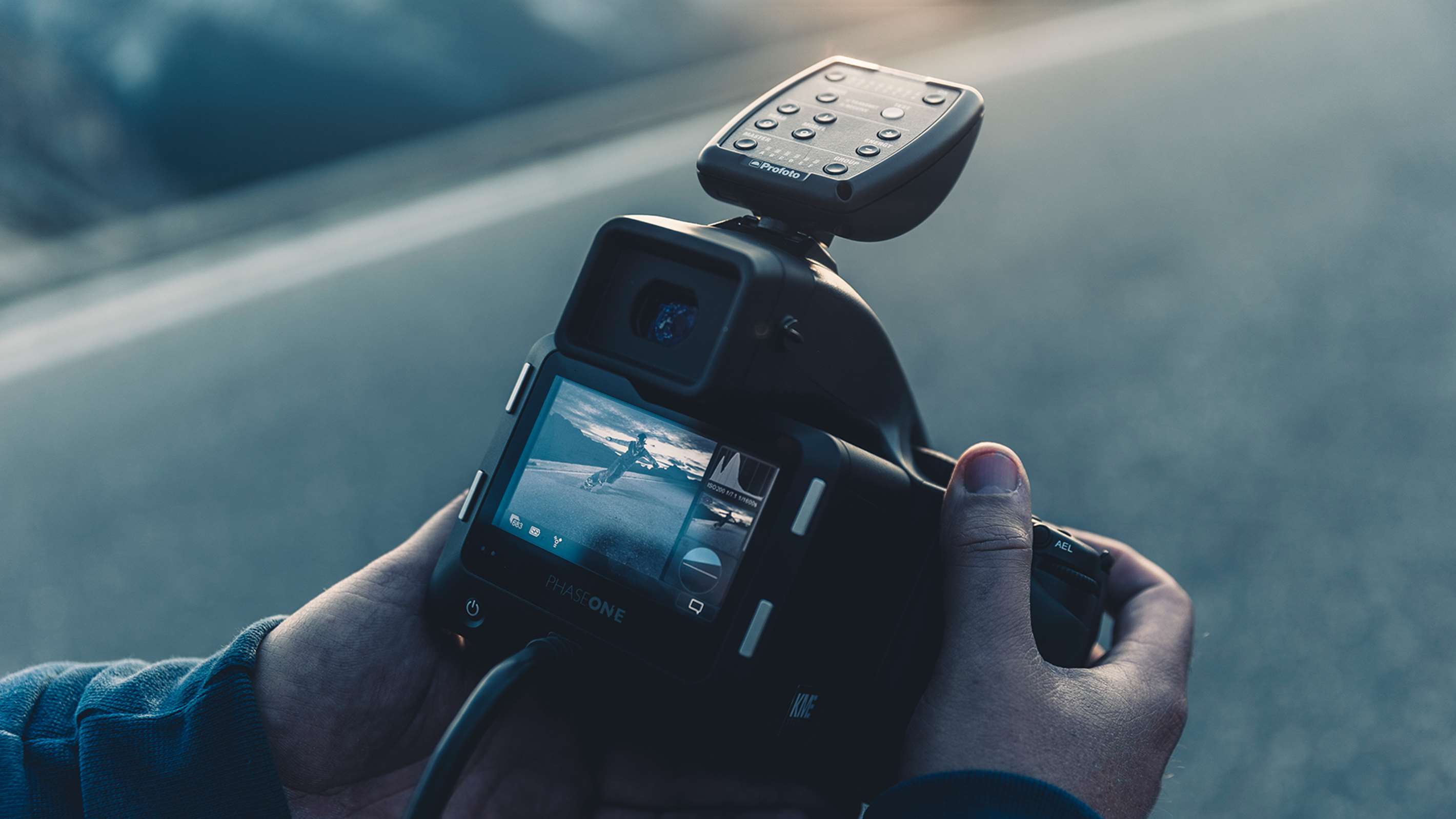 Profoto Air Remote Basic Manual Control Trigger In Set, On PhaseOne Camera.