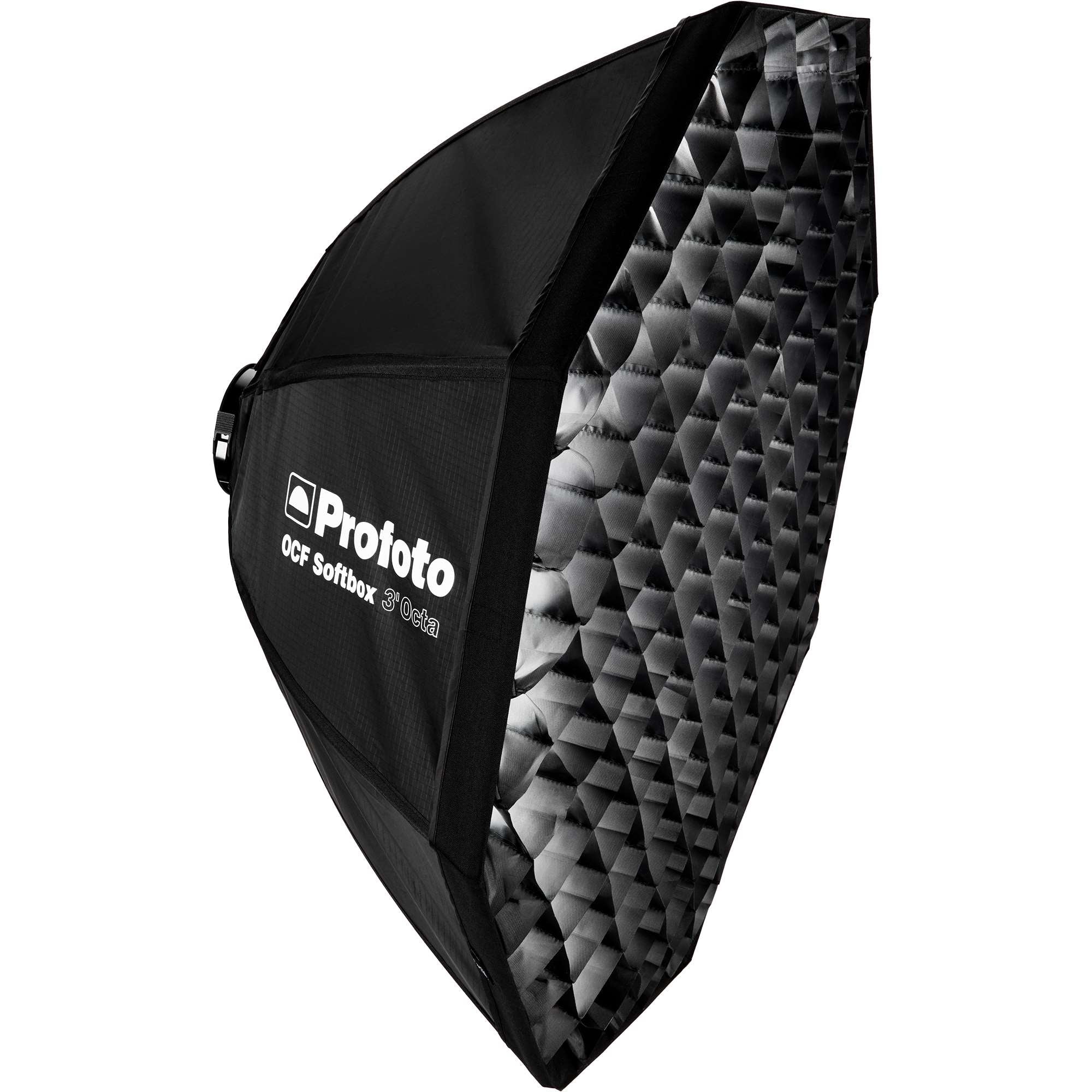 Profoto OCF Softgrid 50° 3' Octa attached to OCF Softbox.