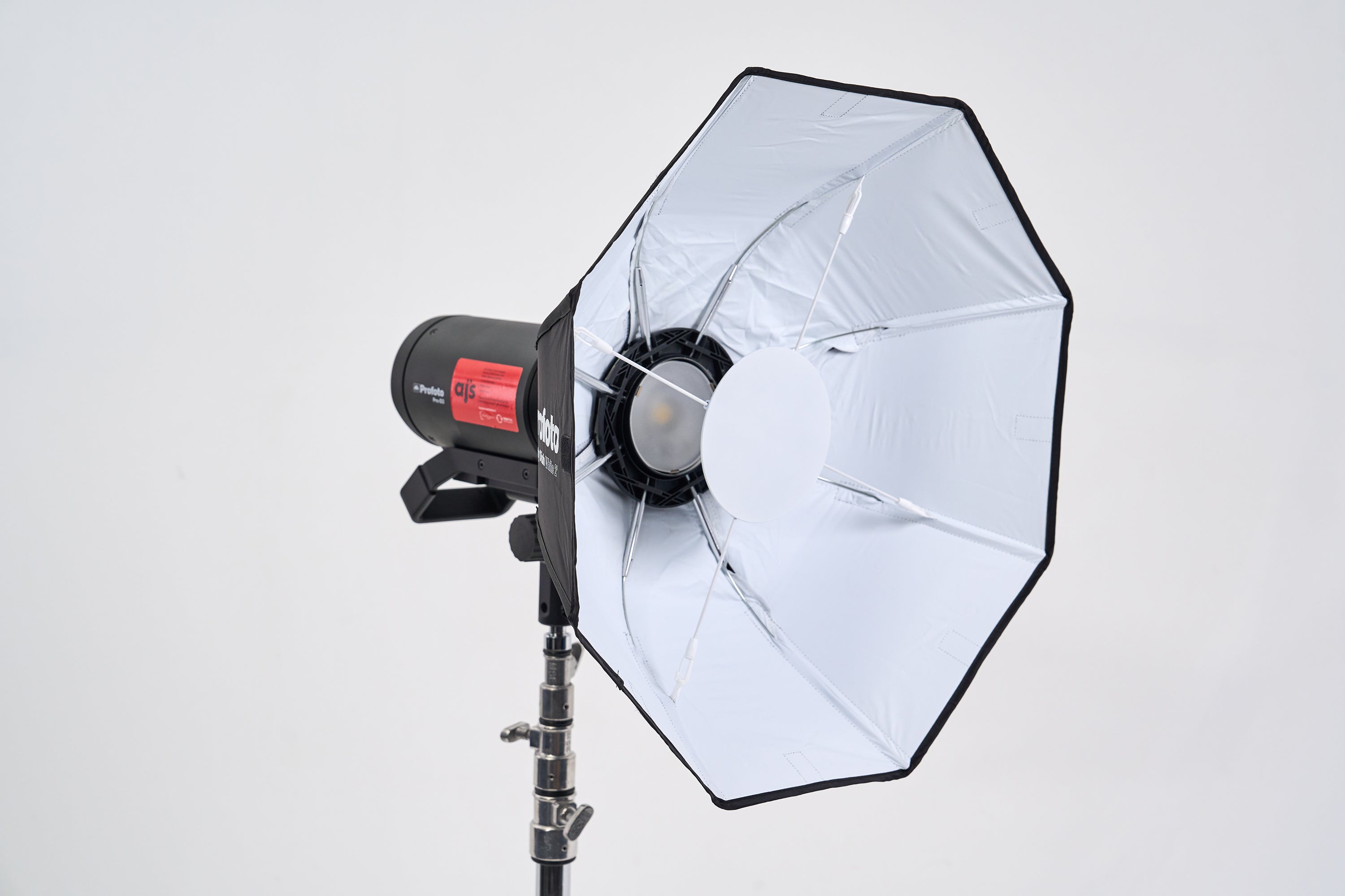 Profoto OCF Beauty Dish White 2' (EX DEMO)