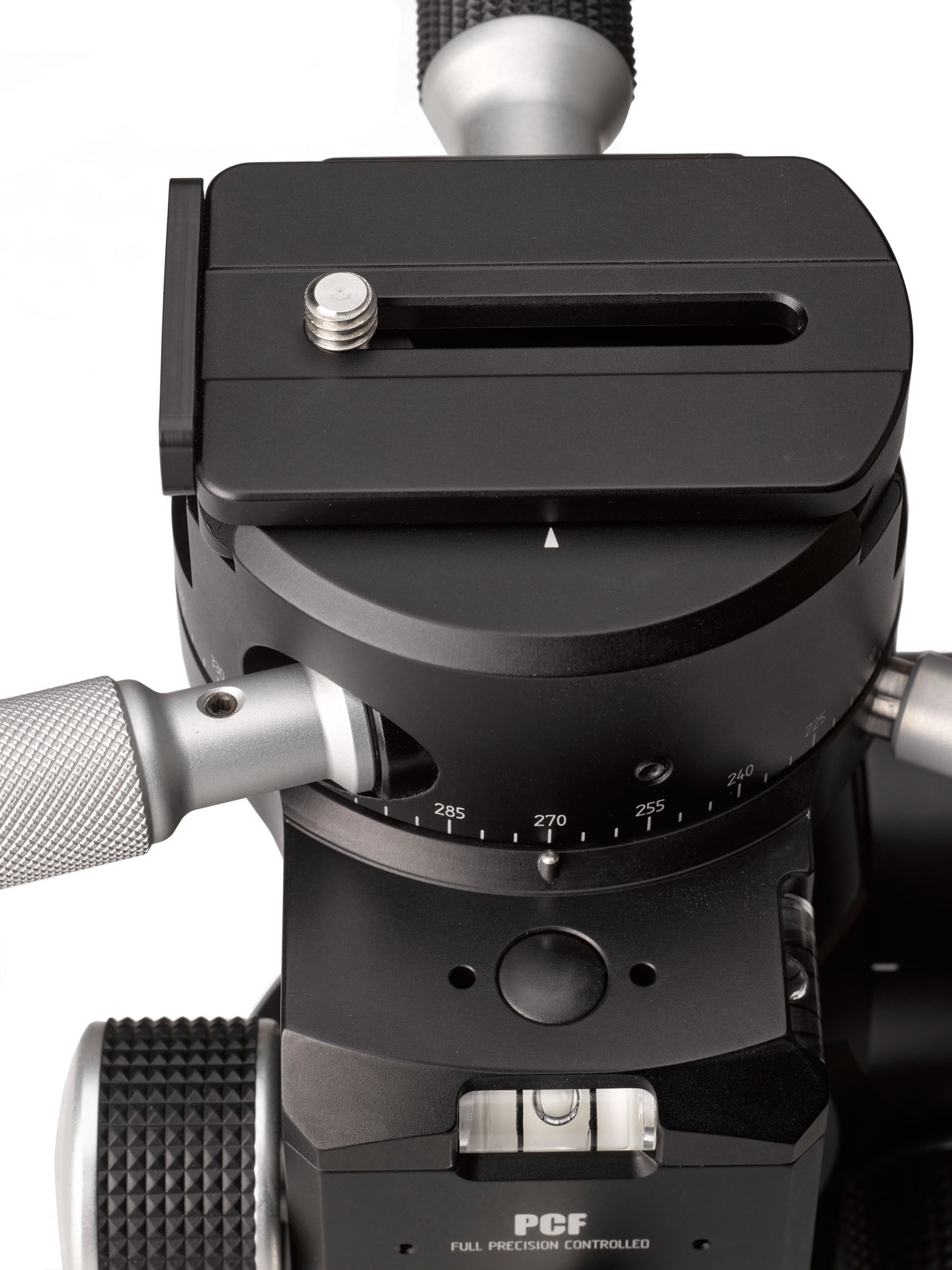 Cambo PCF Precision Geared Head with Geared Camera Platform Rotation, showing the camnera attachement plate and geared pan-rotation contriol knob as a detailed image. 