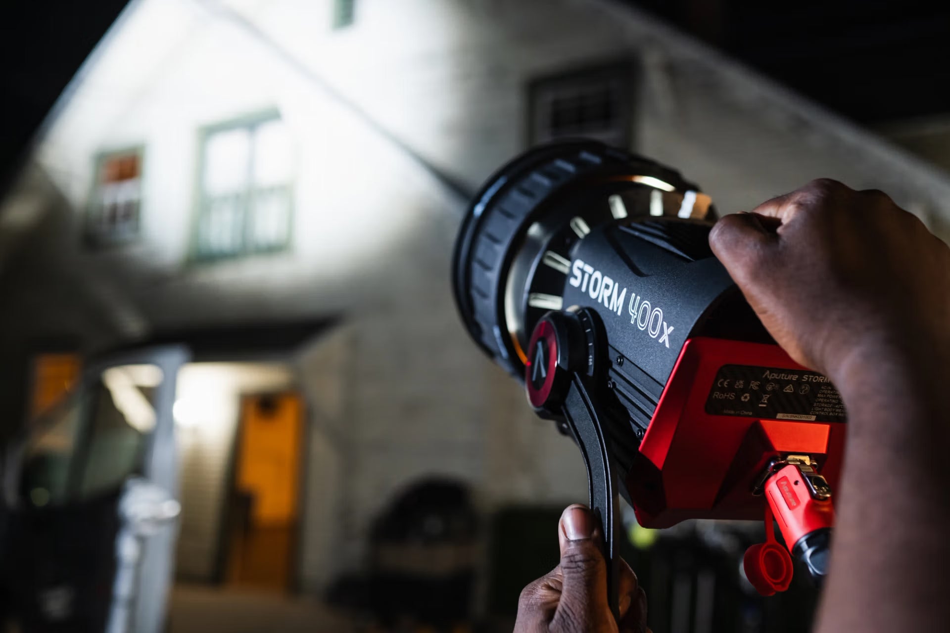 Aputure Storm 400x (UK)