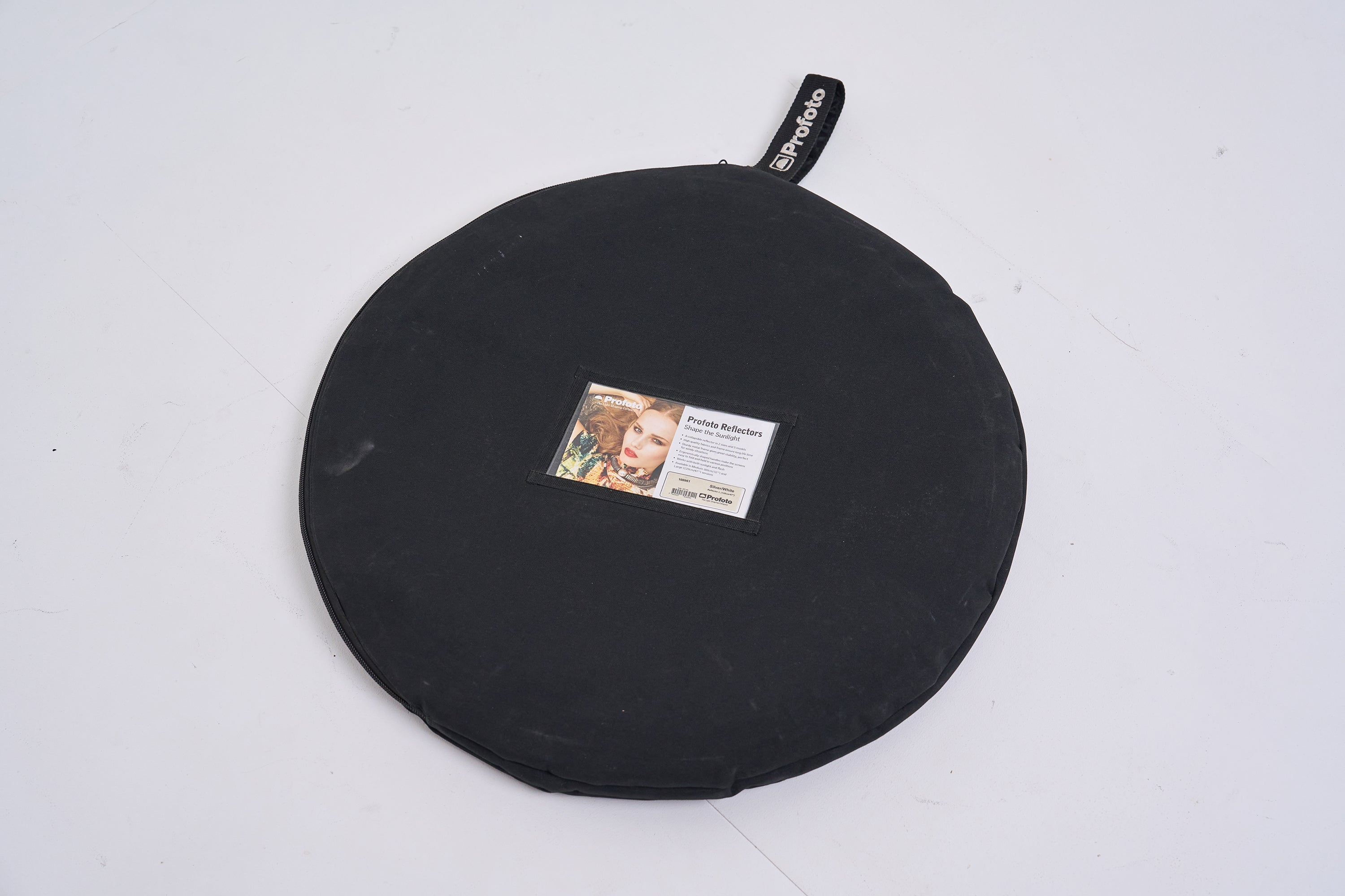Profoto Collapsible Reflector Silver/White L (120cm/47") (EX DEMO)