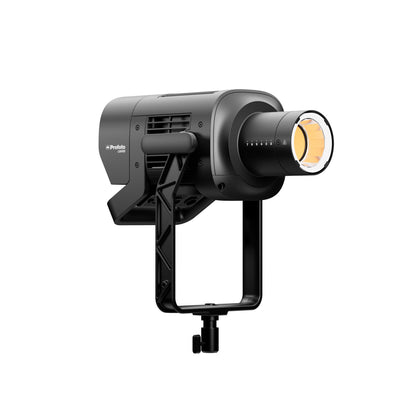 Front 3/4 view of a Profoto L600D.