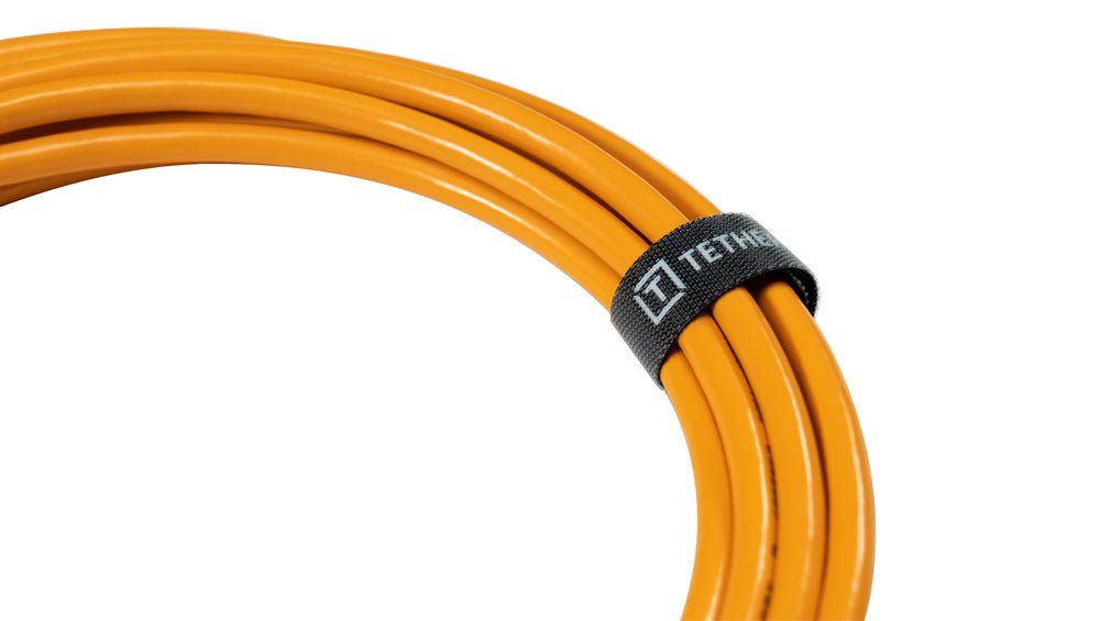Cables being kept together by the Tether Tools ProTab cable ties.