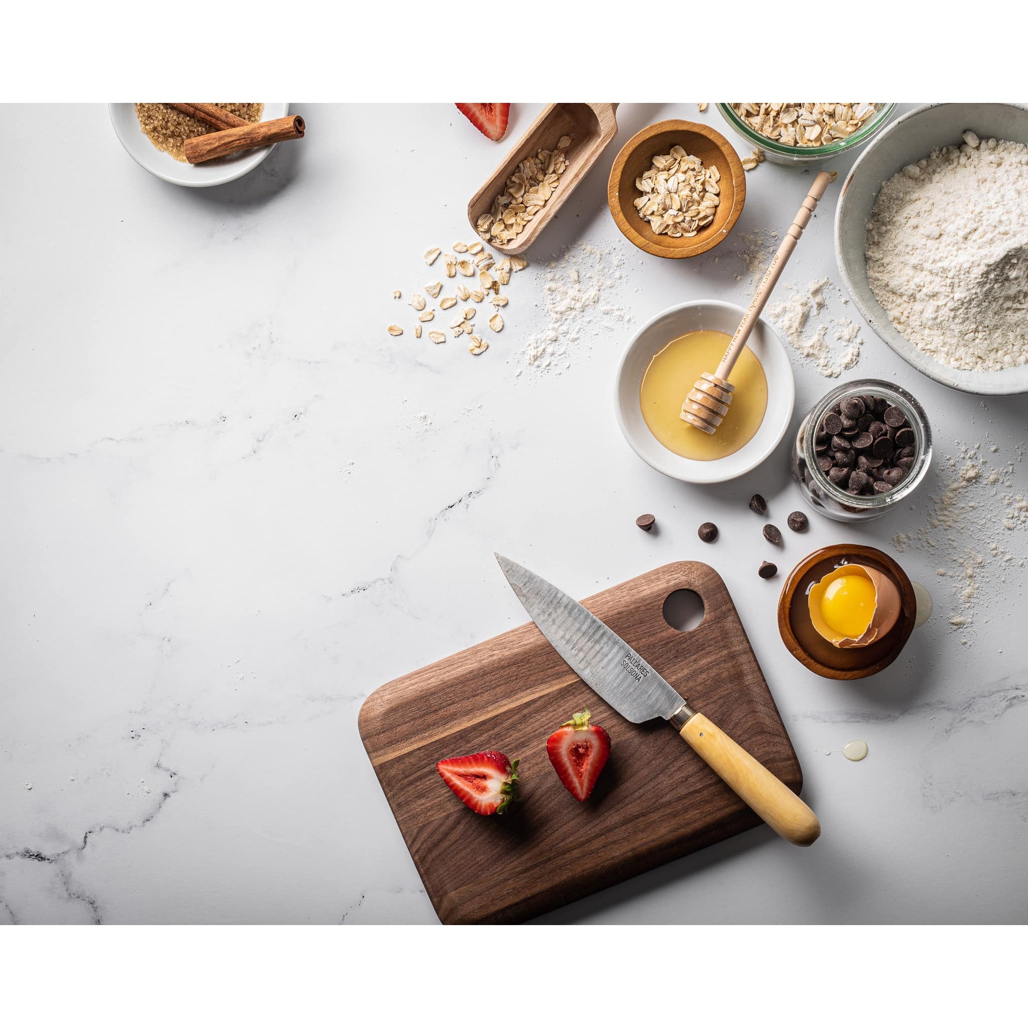 V-Flat Onyx Marble/Alpine Marble - XL Duo Board with various ingredients showcased.