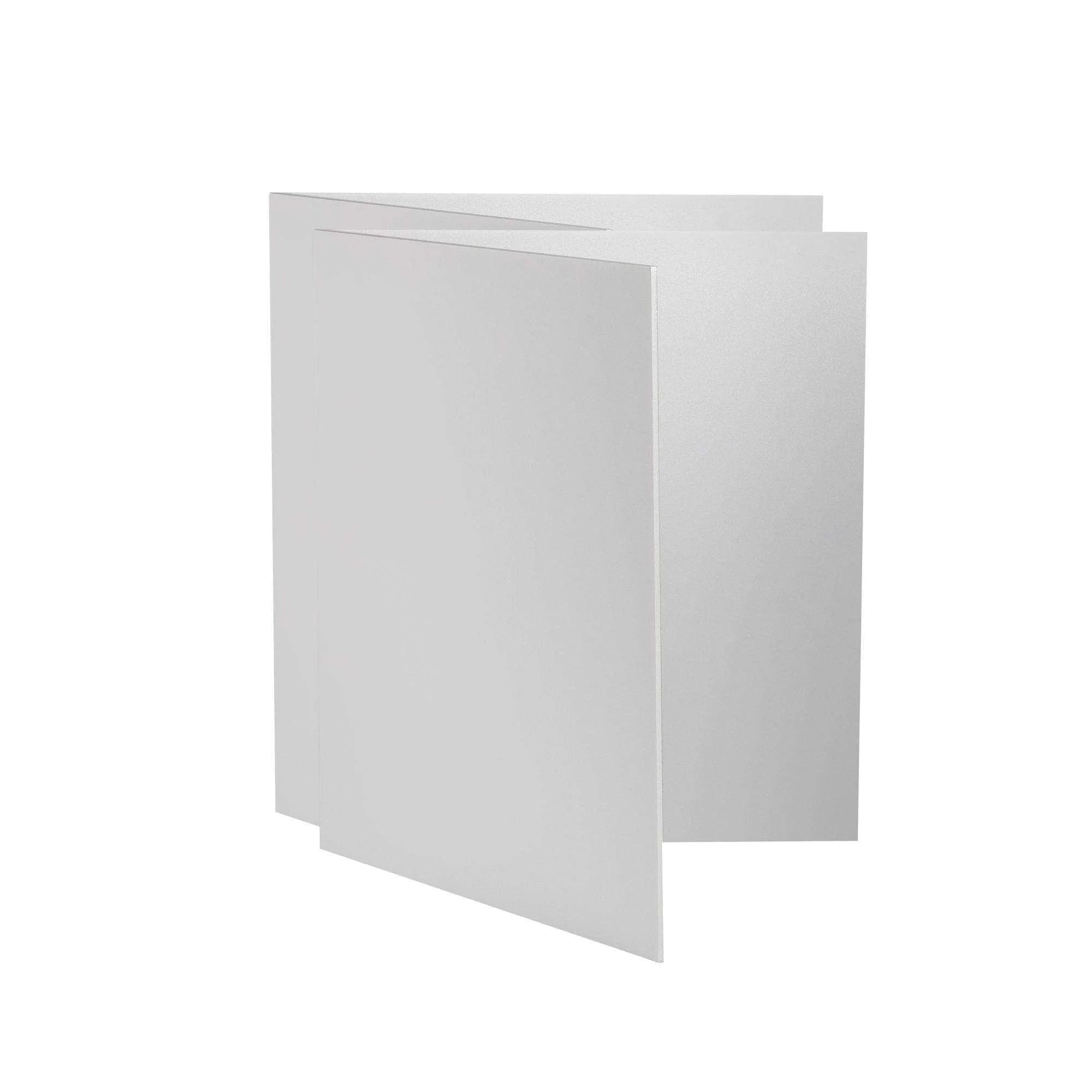 V-Flat Tabletop V-Flats - Medium (20”X35") 2x white 2x Black